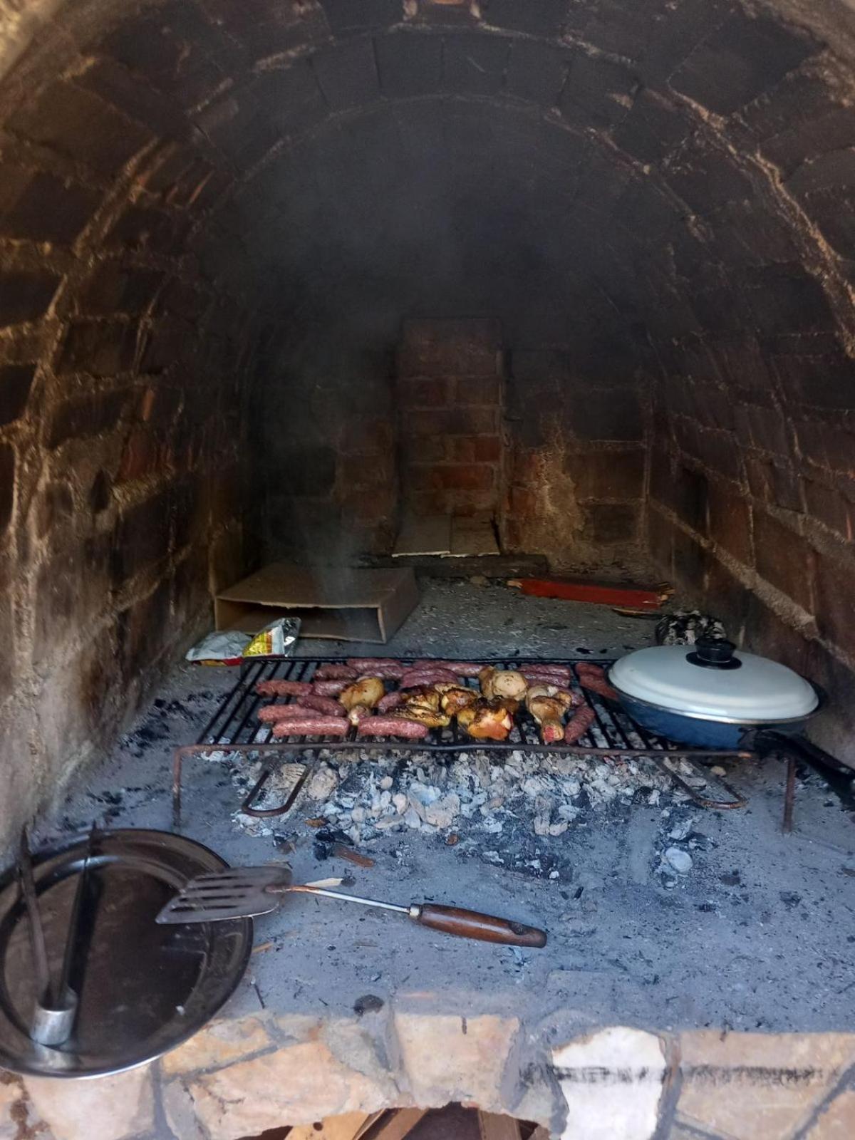 Vila Kuca Za Odmor Sa Bazenom Diva Grabovica Jablanica Exteriér fotografie