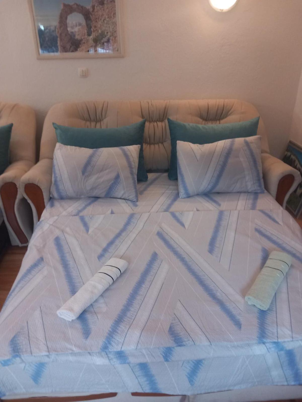 Vila Kuca Za Odmor Sa Bazenom Diva Grabovica Jablanica Exteriér fotografie